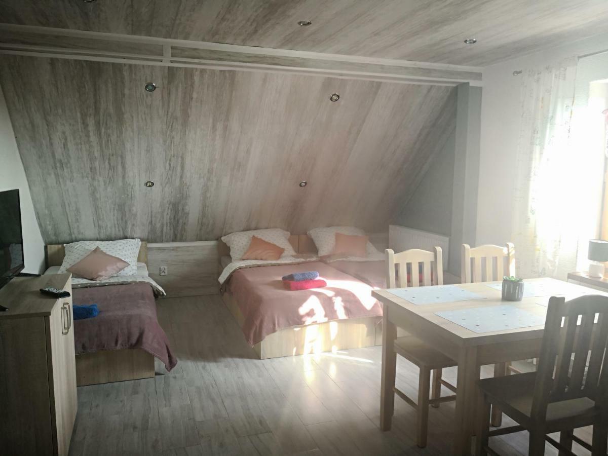Człuchów Gosciniec Mariola 빌라 외부 사진